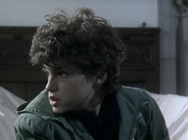 Standbild: George &uuml;berrascht